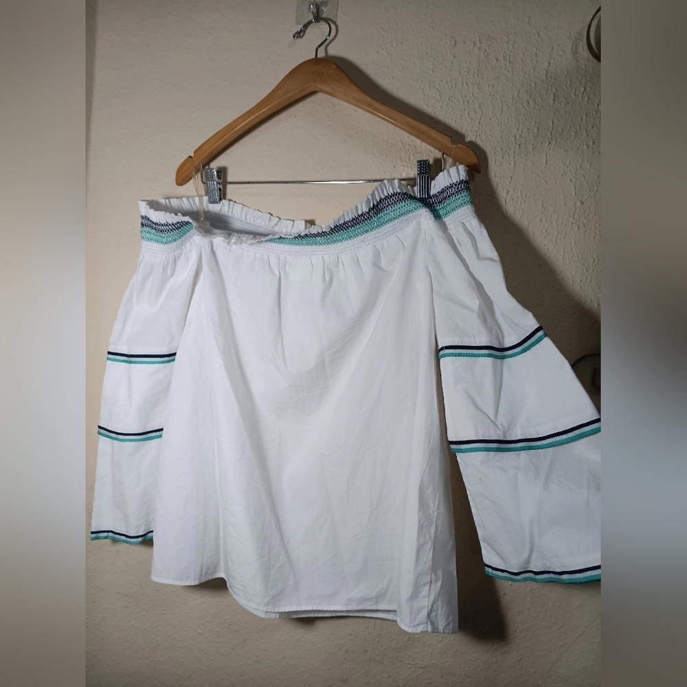 Crown & ivy White Off-Shoulder Top with Blue Accents